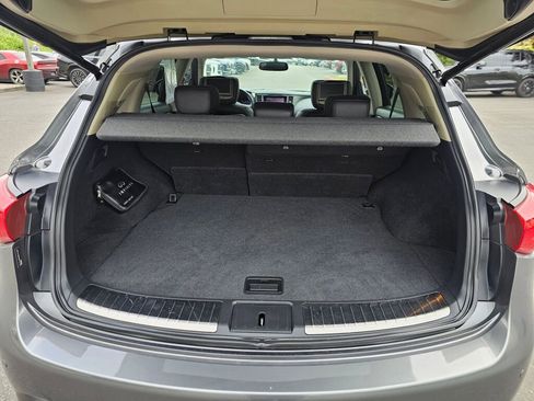 Used 2013 INFINITI FX37 AWD w/ Premium Pkg image 20
