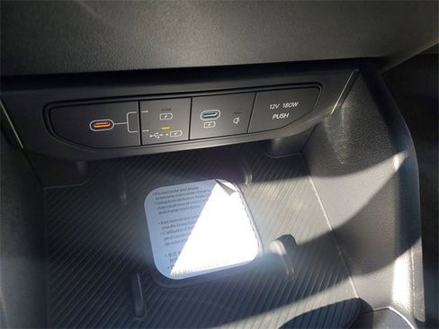 New 2025 Kia K4 EX image 28