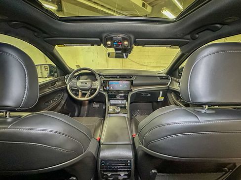 New 2026 Jeep Grand Cherokee L 4WD image 26