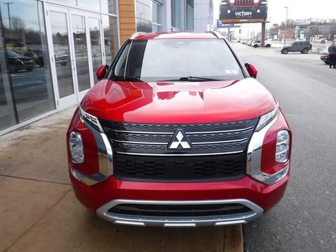 Used 2022 Mitsubishi Outlander SEL image 5
