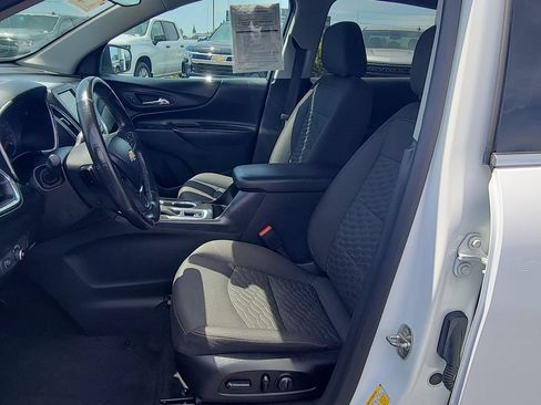 Used 2019 Chevrolet Equinox LT FWD image 18