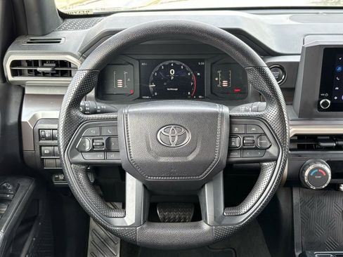 Used 2025 Toyota Tacoma SR5 image 15