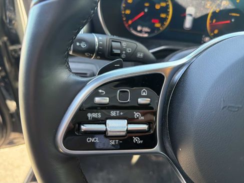 Used 2022 Mercedes-Benz GLC 300 4MATIC image 20