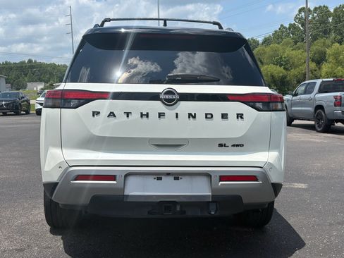 Used 2023 Nissan Pathfinder SL w/ SL Premium Package AWD/4WD image 7