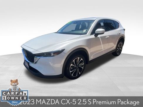 Used 2023 MAZDA CX-5 AWD 2.5 S w/ Premium Package image 4
