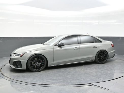 Used 2021 Audi S4 Premium Plus w/ Premium Plus Package AWD/4WD image 3
