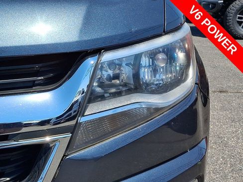 Used 2019 Chevrolet Colorado LT w/ LT Convenience Package RWD image 9