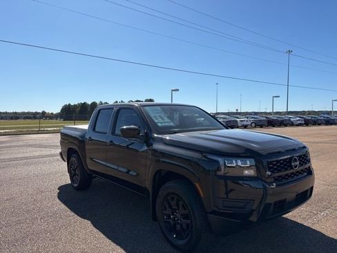 New 2026 Nissan Frontier SV image 5