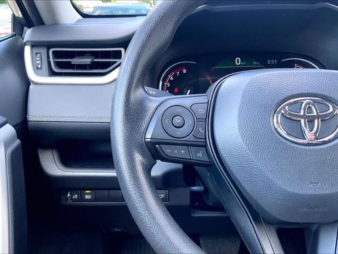Used 2024 Toyota RAV4 XLE w/ Convenience Package FWD image 24