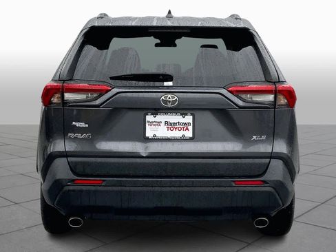 Used 2023 Toyota RAV4 XLE image 4
