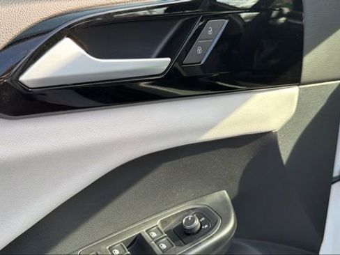 New 2026 Volkswagen Taos S FWD image 10