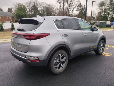 Used 2021 Kia Sportage LX w/ LX AWD Popular Package image 4