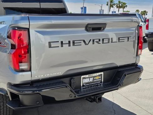 Certified 2023 Chevrolet Colorado Z71 w/ Z71 Convenience Package 2 AWD/4WD image 5