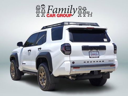 Certified 2025 Toyota 4Runner Trailhunter AWD/4WD image 3