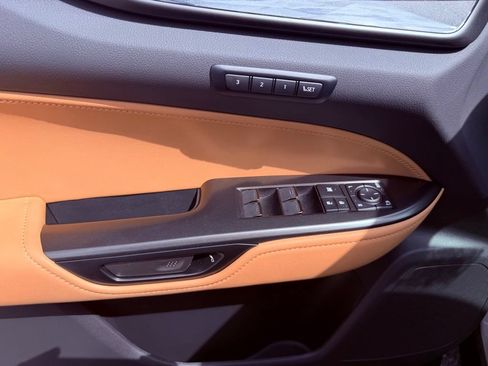 Certified 2025 Lexus NX 250 FWD w/ Premium Package image 19