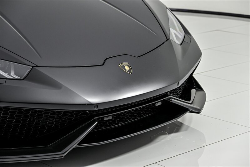 Used 2015 Lamborghini Huracan LP 610-4 AWD/4WD image 5