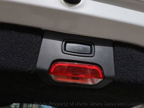 Used 2016 Porsche Cayenne image 33