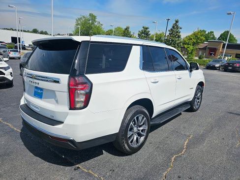Used 2022 Chevrolet Tahoe LT w/ Luxury Package RWD image 40
