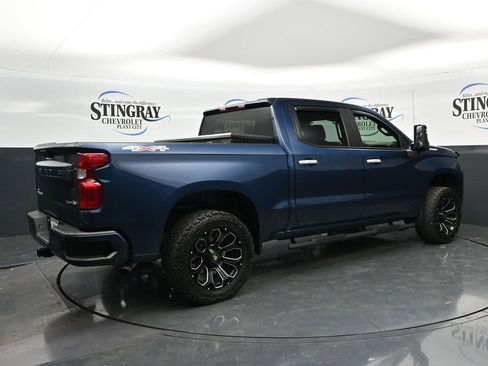 Used 2022 Chevrolet Silverado 1500 Custom AWD/4WD image 7