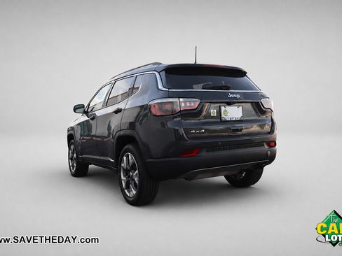 Used 2018 Jeep Compass Limited w/ Navigation Group AWD/4WD image 6