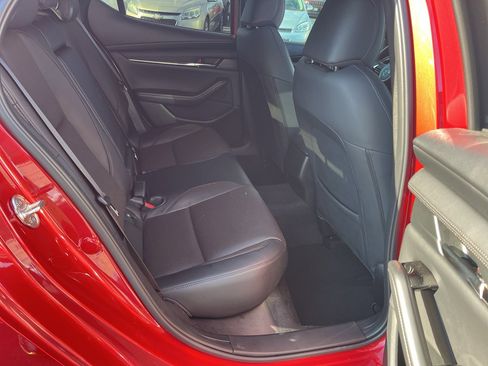 Certified 2025 MAZDA MAZDA3 Hatchback w/Premium Plus Pkg image 31