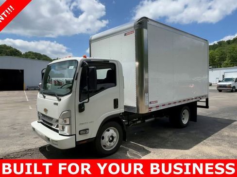 New 2024 Chevrolet Low Cab Forward image 4