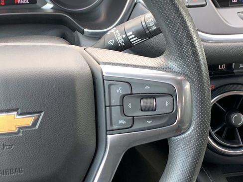 Used 2021 Chevrolet Blazer LT FWD image 23