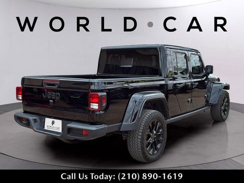 Used 2025 Jeep Gladiator Sport AWD/4WD image 18