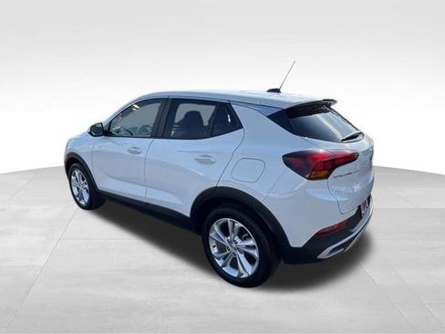 Used 2023 Buick Encore GX Preferred w/ Cold Weather Comfort Package FWD image 7
