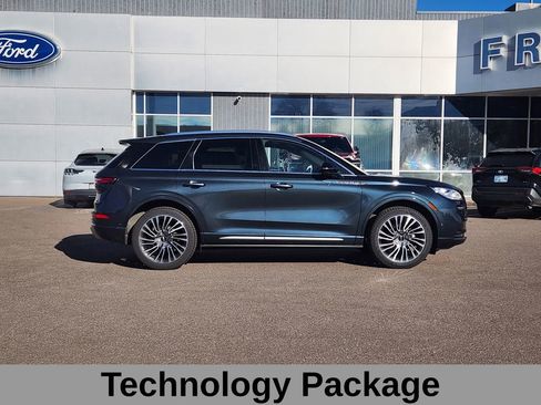 Used 2020 Lincoln Corsair Reserve w/ Equipment Group 202A image 3