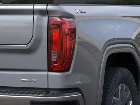 New 2026 GMC Sierra 1500 SLT w/ SLT Premium Plus Package AWD/4WD image 11
