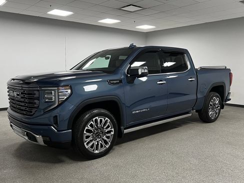 Used 2024 GMC Sierra 1500 Denali Ultimate image 6
