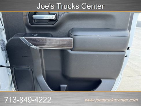 Used 2021 Chevrolet Silverado 3500 LTZ w/ LTZ Convenience Package image 34