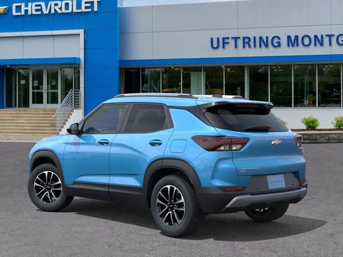 New 2026 Chevrolet TrailBlazer LT w/ LT Cold Weather Package AWD/4WD image 3