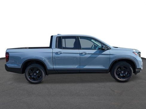 New 2026 Honda Ridgeline Black Edition image 2