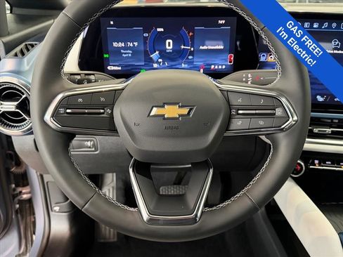 New 2026 Chevrolet Equinox EV LT FWD image 10