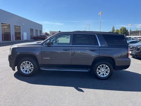 Used 2015 GMC Yukon SLE w/ Convenience Package image 8