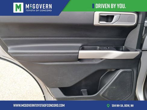 Used 2023 Ford Explorer Limited image 17
