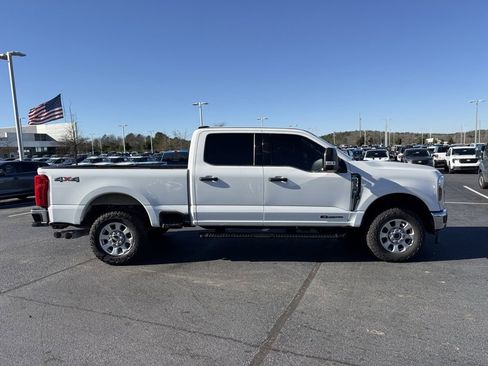 Used 2024 Ford F250 XLT image 9