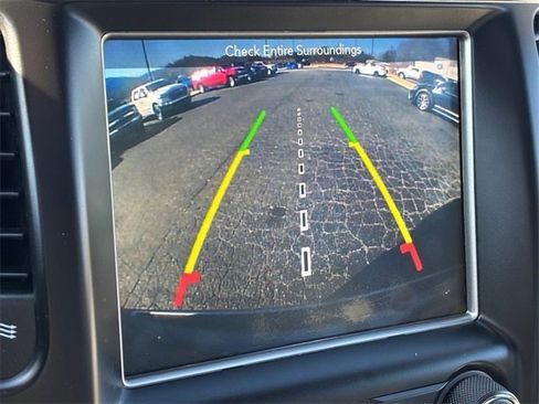 Used 2018 Jeep Grand Cherokee Limited image 5