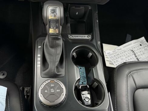 New 2026 Ford Bronco Outer Banks AWD/4WD image 17