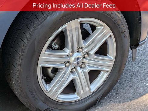 Used 2019 Ford Expedition Max XLT w/ Equipment Group 202A RWD image 8