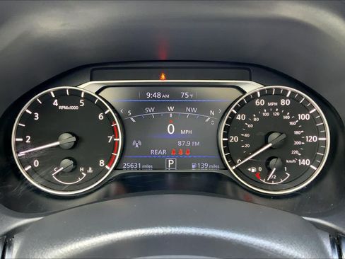 Used 2023 Nissan Altima 2.5 SR w/ SR Premium Package FWD image 26