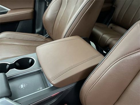 Used 2023 Acura MDX SH-AWD w/ Advance Package image 19