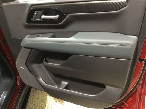 New 2026 GMC Yukon AT4 w/ AT4 Premium Plus Package AWD/4WD image 59