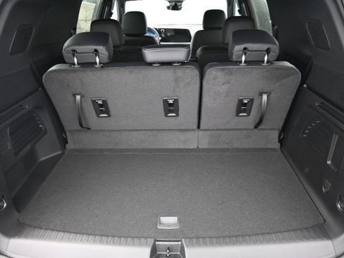 New 2026 Chevrolet Traverse LT w/ Driver Confidence Package AWD/4WD image 27