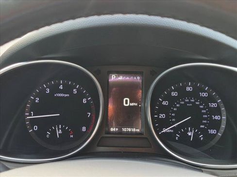 Used 2018 Hyundai Santa Fe Limited FWD image 10