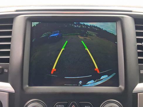 Used 2018 RAM 2500 Big Horn AWD/4WD image 14