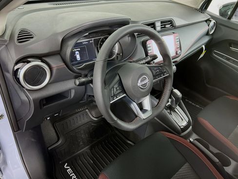 New 2025 Nissan Versa SR w/ Trunk Package image 7