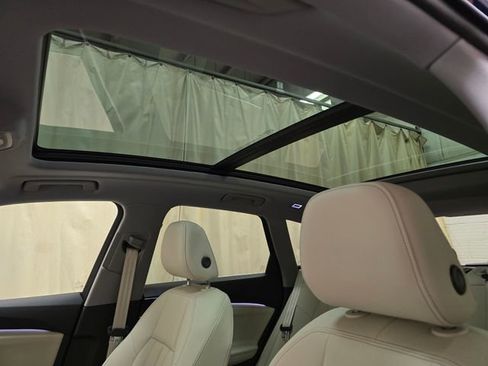 New 2025 Audi Q5 Premium Plus image 15